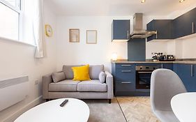 Beautiful 1 Bed 20Mins To Central Manchester