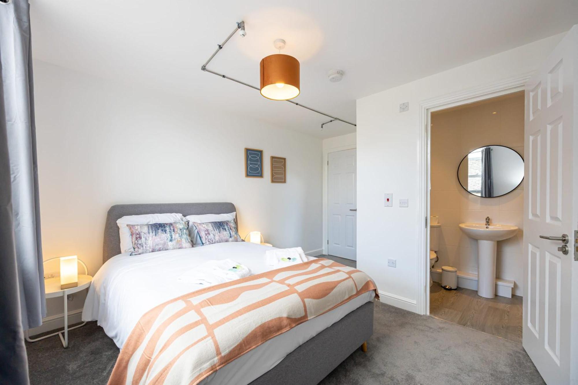 Beautiful 1 Bed 20Mins To Central Manchester Bolton Exterior photo