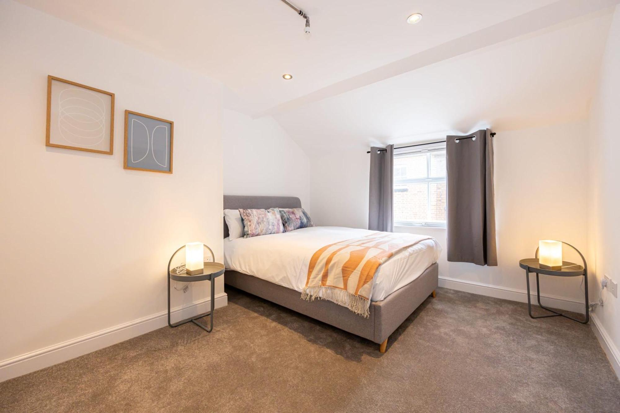 Beautiful 1 Bed 20Mins To Central Manchester Bolton Exterior photo