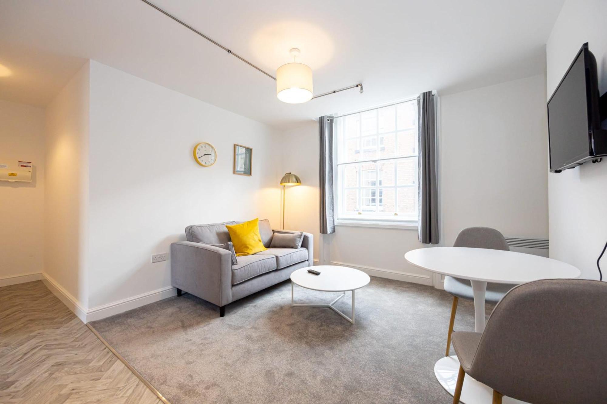 Beautiful 1 Bed 20Mins To Central Manchester Bolton Exterior photo