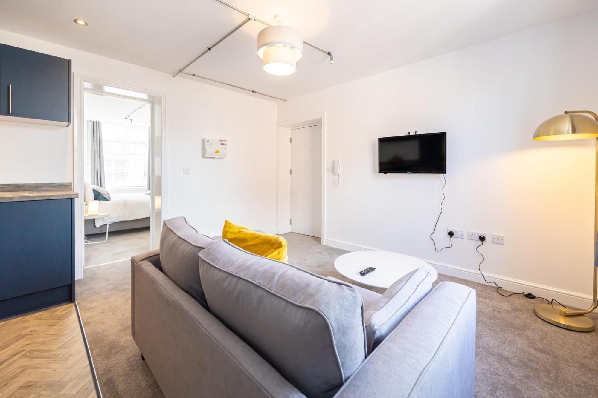 Beautiful 1 Bed 20Mins To Central Manchester Bolton Exterior photo