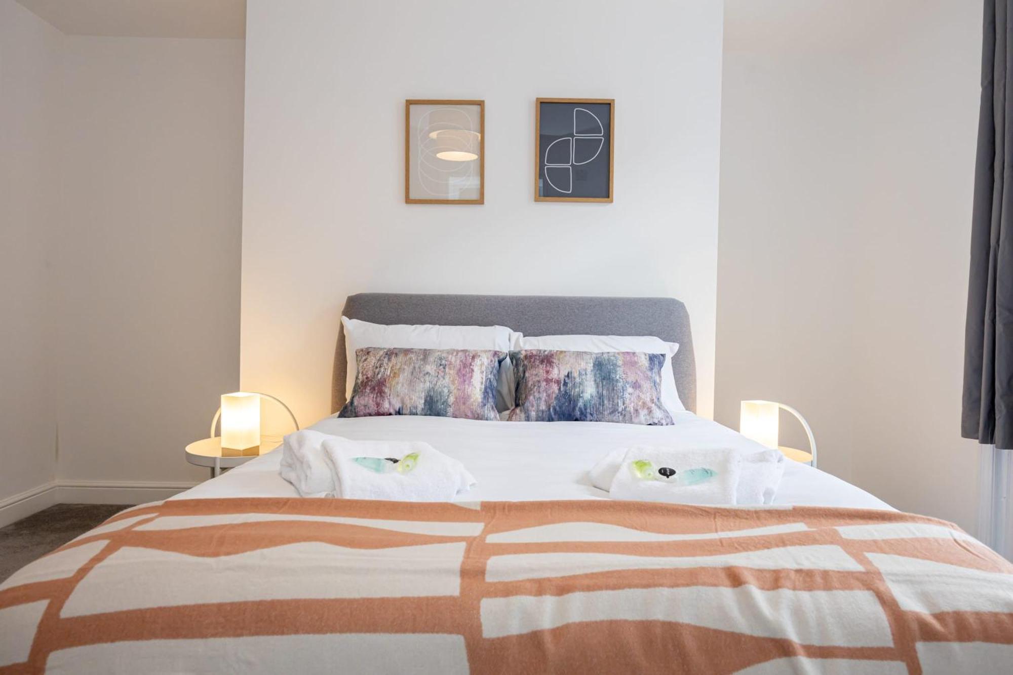 Beautiful 1 Bed 20Mins To Central Manchester Bolton Exterior photo