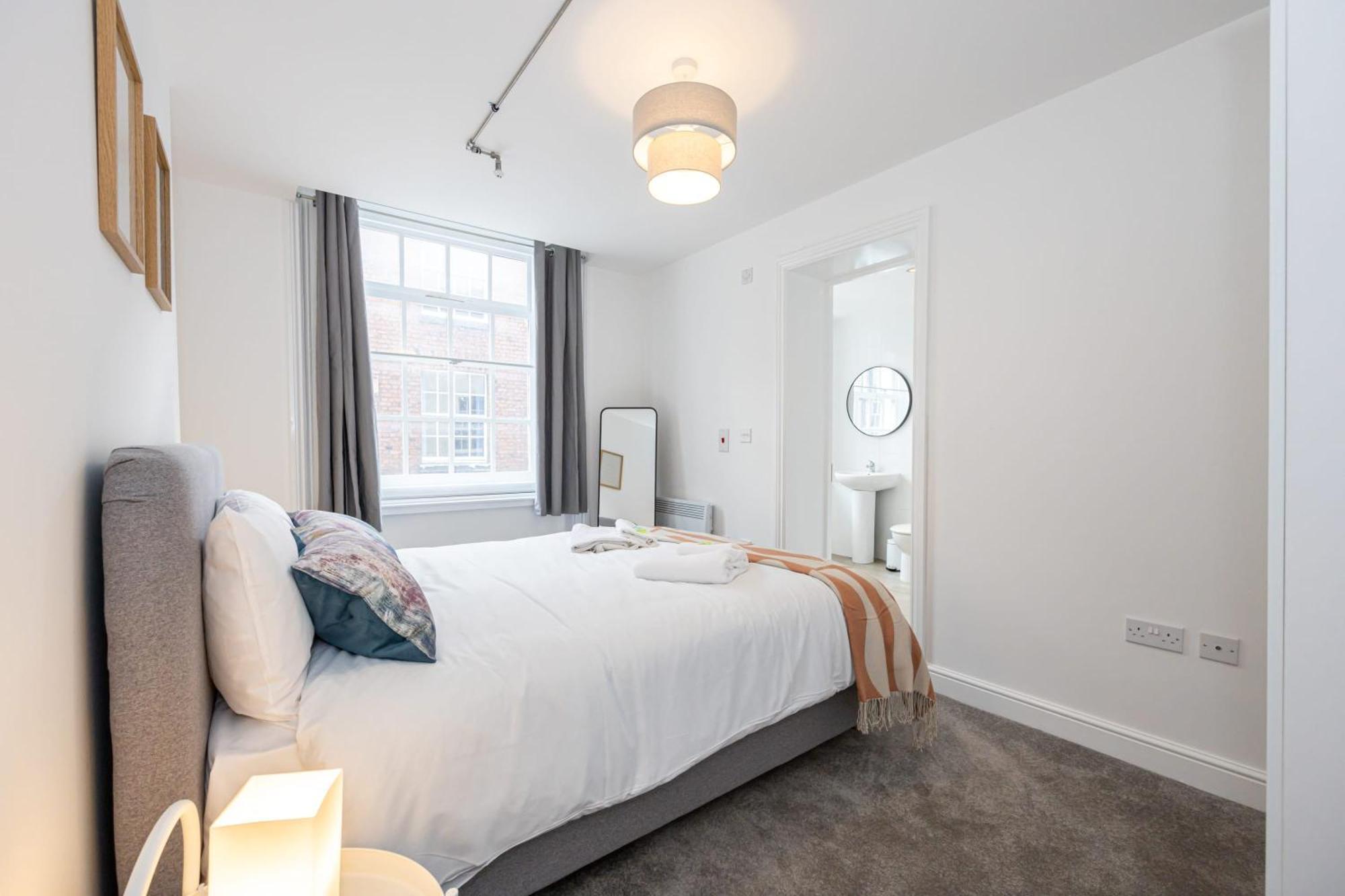 Beautiful 1 Bed 20Mins To Central Manchester Bolton Exterior photo
