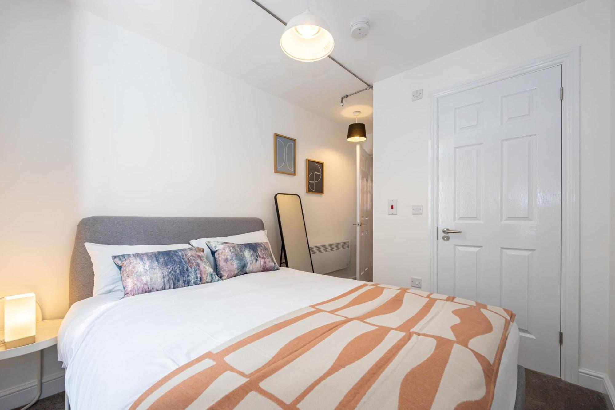Beautiful 1 Bed 20Mins To Central Manchester Bolton Exterior photo