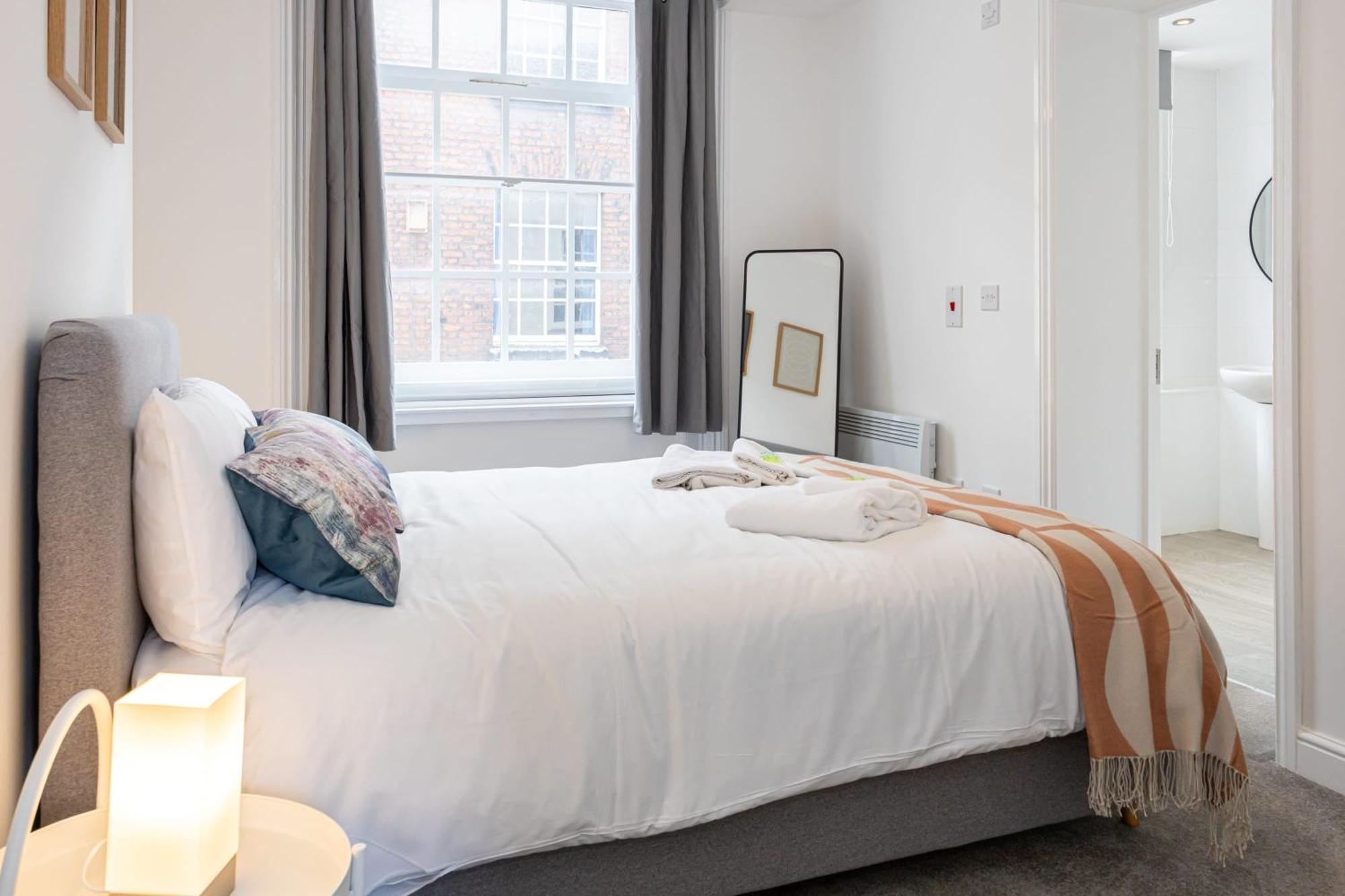 Beautiful 1 Bed 20Mins To Central Manchester Bolton Exterior photo