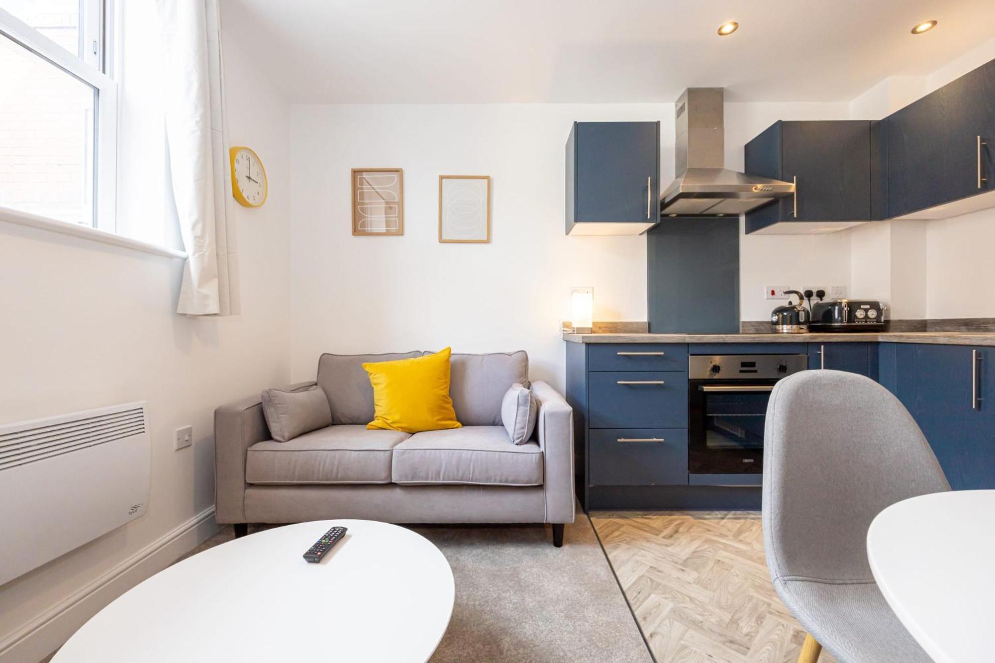 Beautiful 1 Bed 20Mins To Central Manchester Bolton Exterior photo