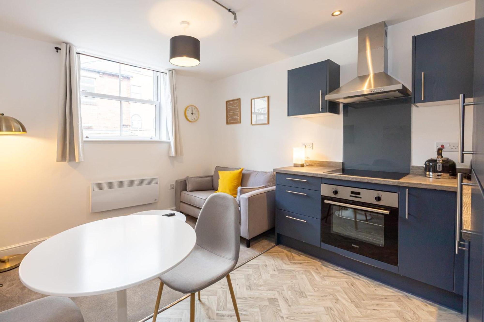 Beautiful 1 Bed 20Mins To Central Manchester Bolton Exterior photo