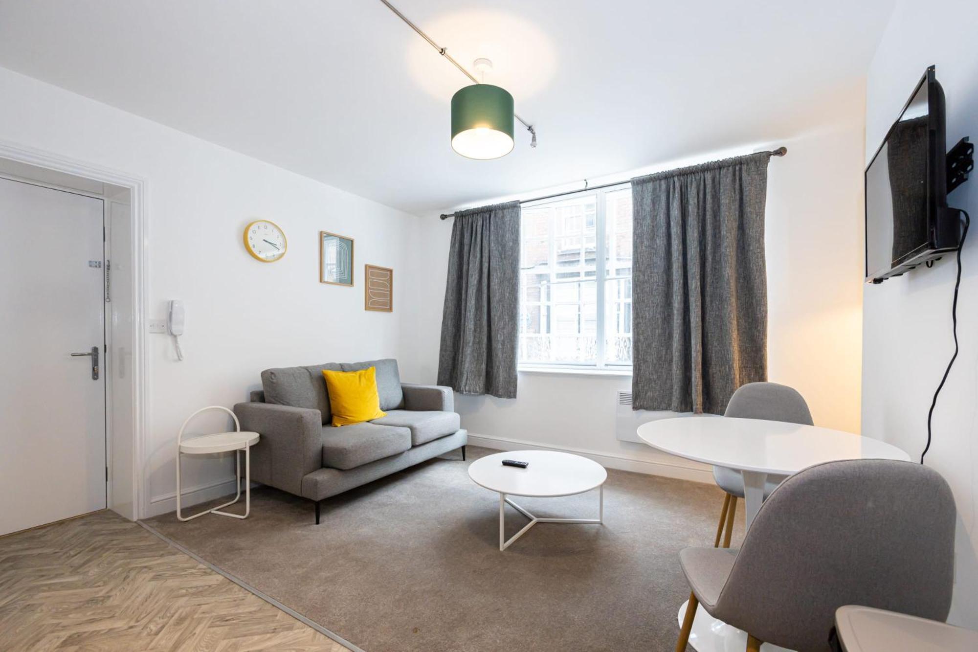 Beautiful 1 Bed 20Mins To Central Manchester Bolton Exterior photo