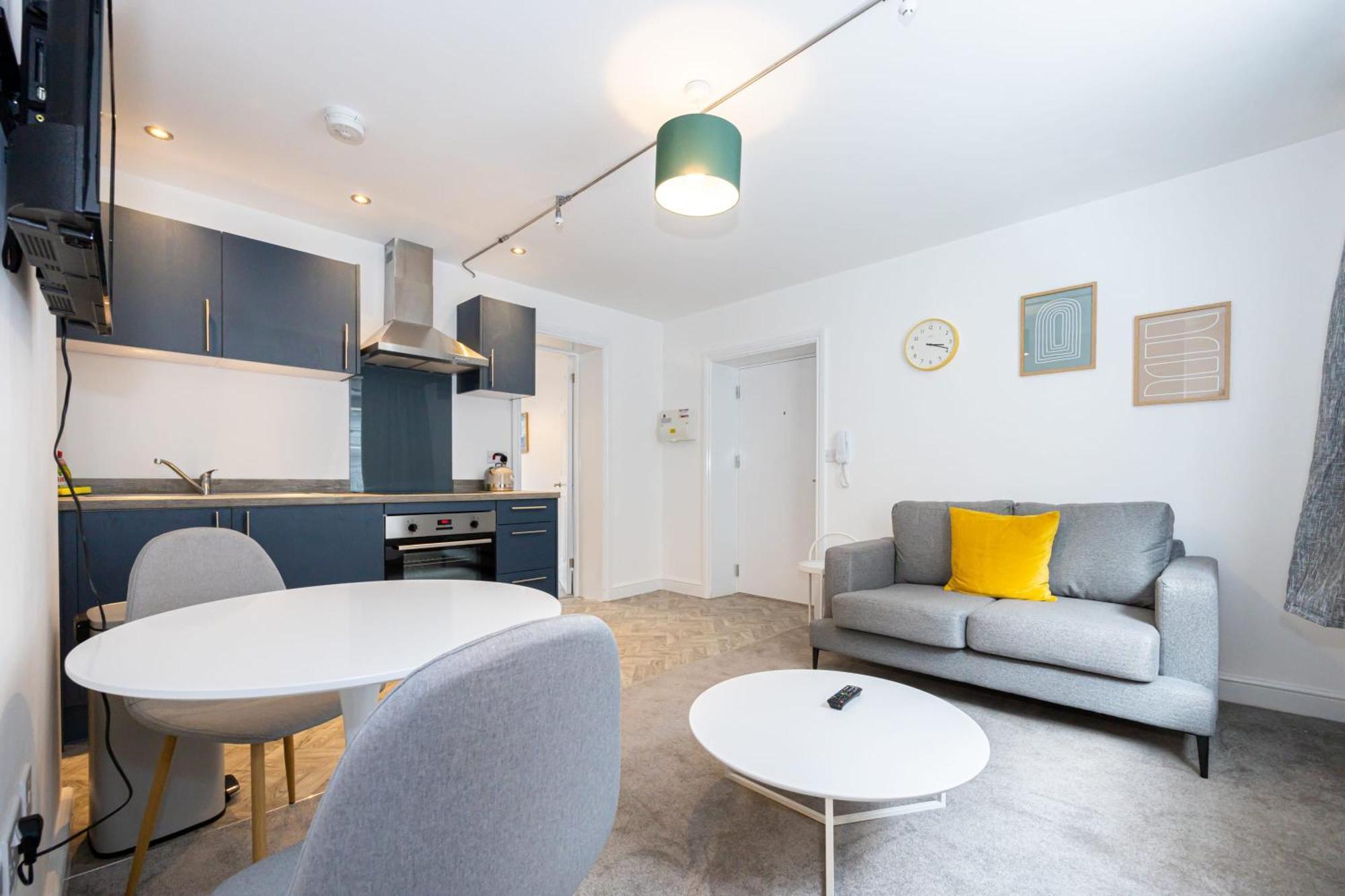 Beautiful 1 Bed 20Mins To Central Manchester Bolton Exterior photo